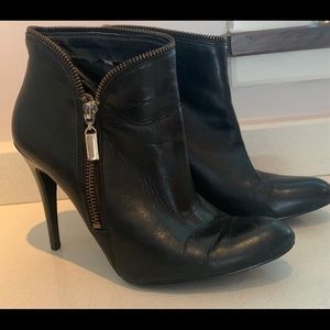 CARLOS by Carlos Santana ankle boots